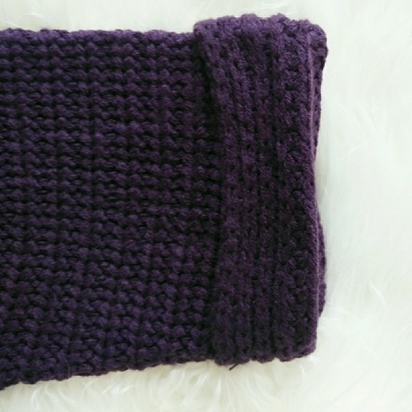 Umgee Off Shoulder Cowl Neck Chunky Knit Sweater - Picture 4 of 7